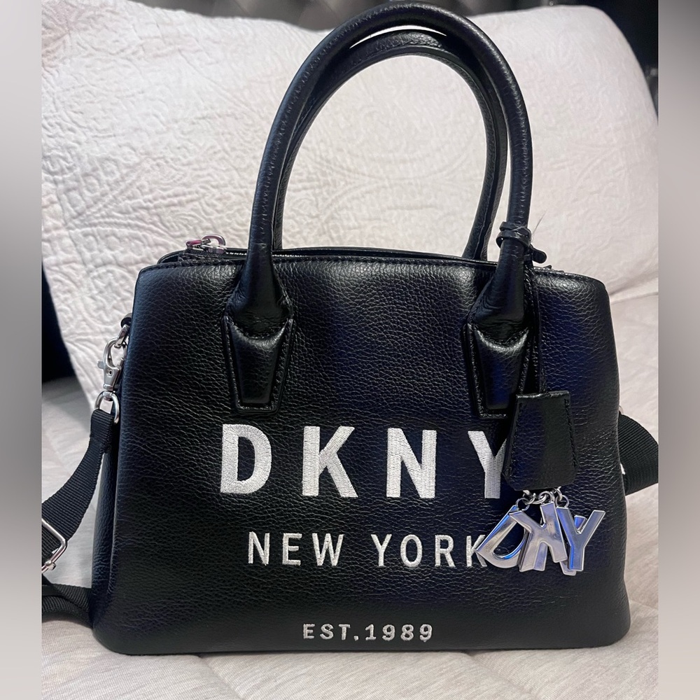 DKNY LEATHER BAG